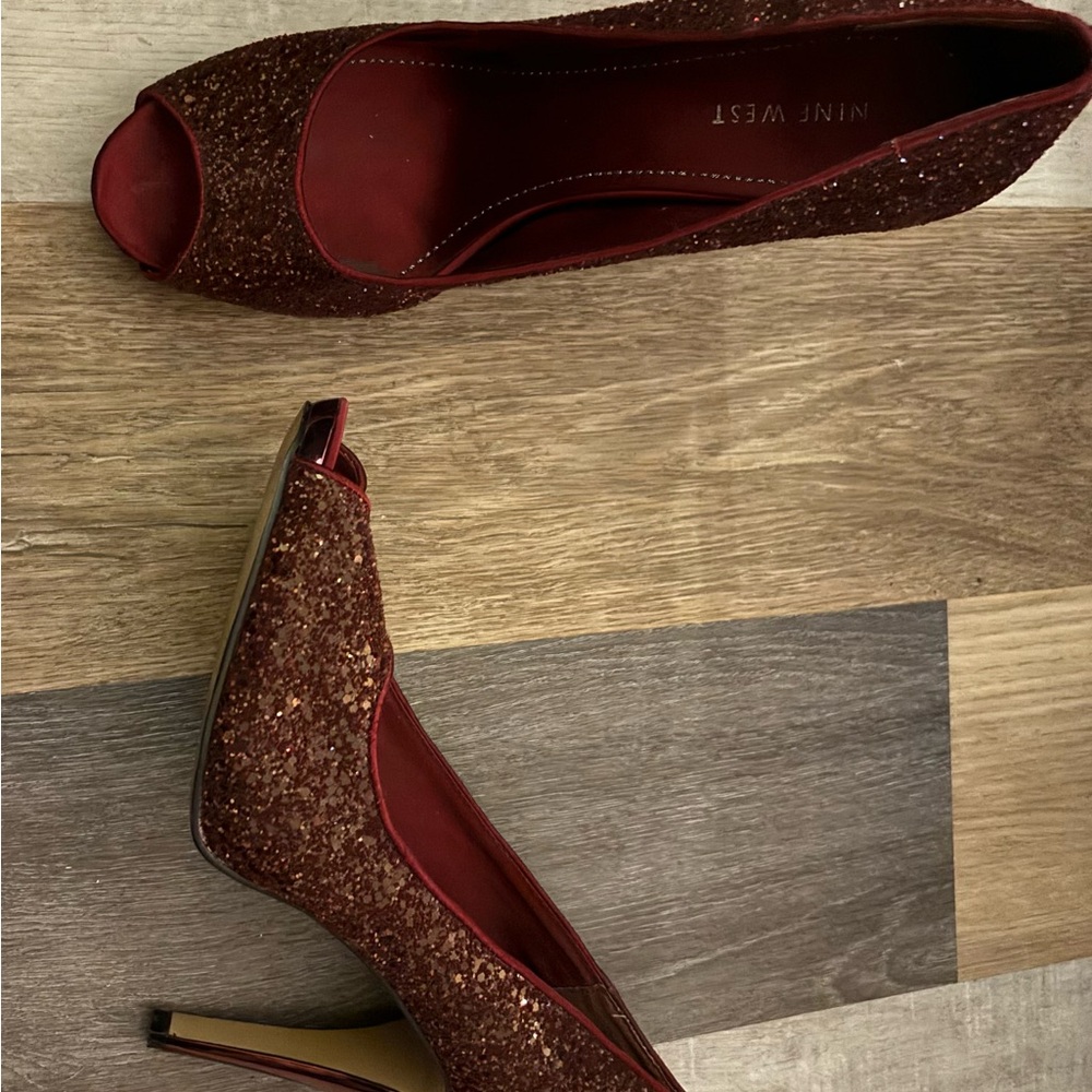 Nine West Burgundy Glitter Peep Toe Heels